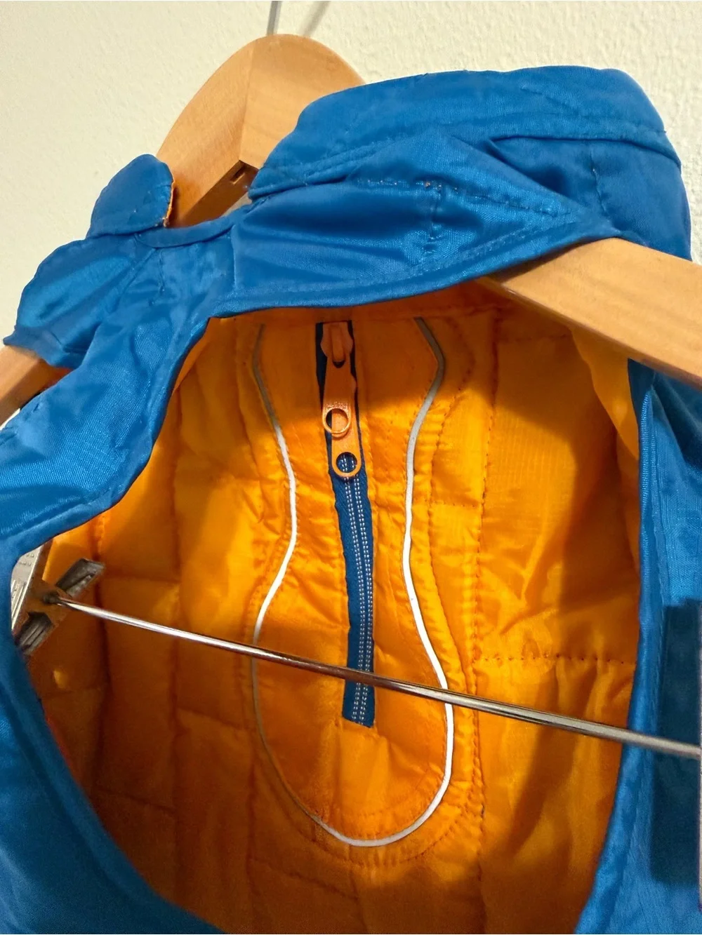 Kurgo Loft Dog Jacket – Size Medium – New With Tags {Sale}
